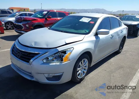 2014 Nissan Altima 2.5/2.5 S/2.5 Sl/2.5 Sv z USA, uszkodzony, nr VIN 1N4AL3AP1EC424923